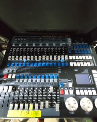 Lighting controller 1024