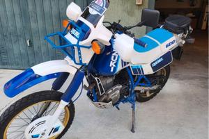 Suzuki DR 600 - 1989