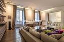 appartamento-di-295-m²-con-piu-di-5-locali-e-box-a