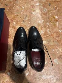 Scarpe eleganti da uomo artigianali