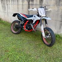 beta 50 track