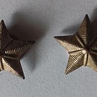 Coppia stellette militari in metallo
