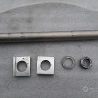 PERNO RUOTA POSTERIORE YAMAHA R1 R1M 2015 / 2024