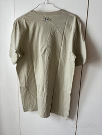 Maglietta under armour