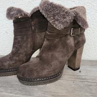 scarpe tacco con risvolto pelliccia 36