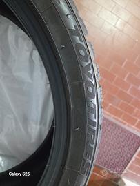 Gomme invernali 215/40 R18