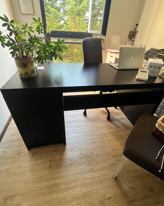 Scrivania ikea malm