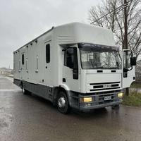 Camion trasporto cavalli Iveco eurocargo