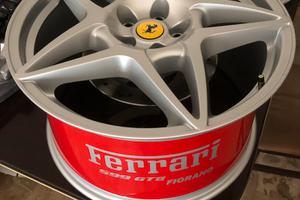 Cerchio ferrari 599 gtb fiorano TAVOLINO