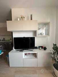 Parete tv attrezzata e mobiletto ingresso