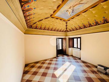 4 LOCALI A L'AQUILA