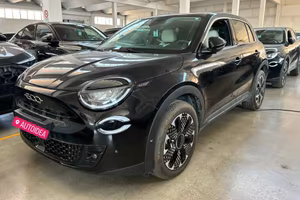 Fiat 600 Hybrid 100 CV DCT MHEV La Prima