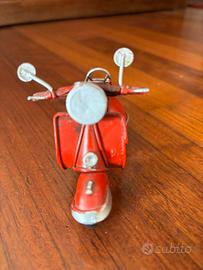 Vespa modellino