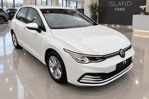 Volkswagen Golf VIII 1.0 TSI