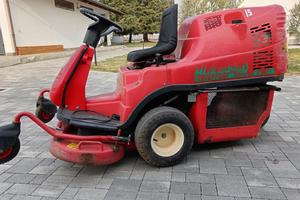 Trattorino tagliaerba 