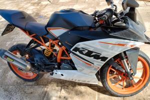 KTM RC 390 2015 abs