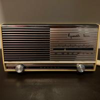 Radio vintage Geloso "Agreeable Voice" G16/6