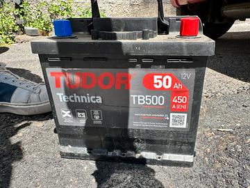 Batteria Auto 50Ah , 12V
