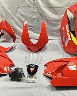 CARENA IN VETRORESINA ROSSA USO PISTA PER DUCATI P