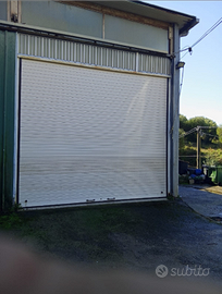 Due capannoni a Sapri in provincia di Salerno