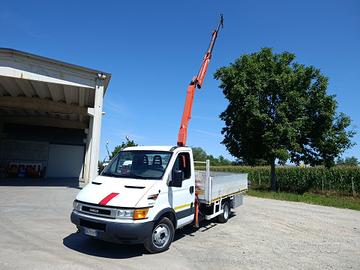 IVECO DAILY 50C13 GRU FASSI F30A.22+CASSONE FISSO 