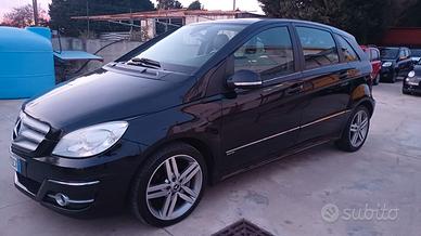 Mercedes-benz B 200 CDI Premium