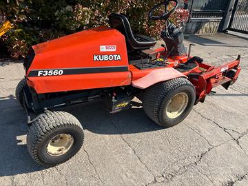 T49 - Tagliaerba 4x4 kubota f3560