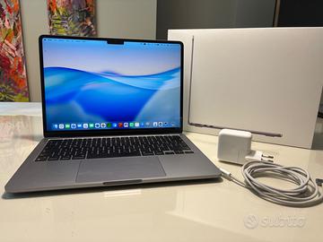 MacBook Air M2 (2023) 8GB / 256GB perfetto