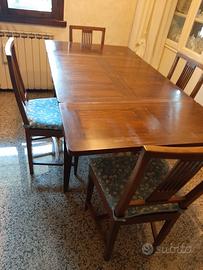 tavolo in noce