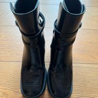 Stivaletto pelle nero Miista con tacco