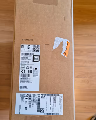 HP AIO 24" i3 RAM 16 GB SSD 512 GB NUOVO