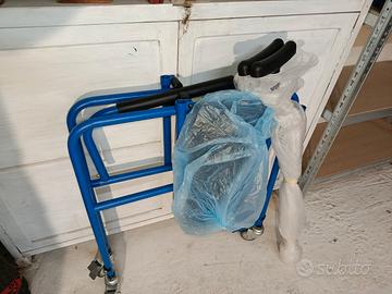 Deambulatore Ascellare con seduta