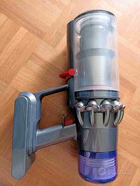 Dyson V11