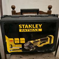 Smerigliatrice a batteria