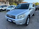 toyota-rav-4-rav4-2-2-d-4d-136-cv-dpf-sol