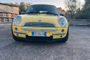 Mini 1.4 tdi One D de luxe