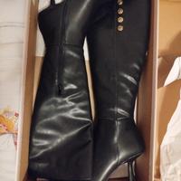 stivali neri al ginocchio mis 38 