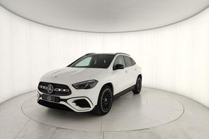 MERCEDES-BENZ GLA 200 d