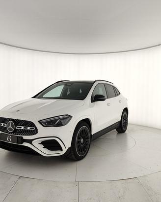 MERCEDES-BENZ GLA 200 d