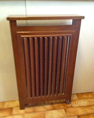 Copriradiatore in legno