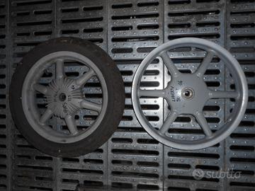 cerchio ruota posteriore piaggio liberty