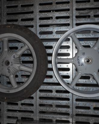 cerchio ruota posteriore piaggio liberty