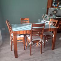Tavolo da cucina/soggiorno