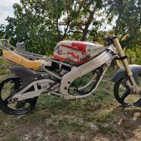 Suzuki RGV 250 VJ-22A
