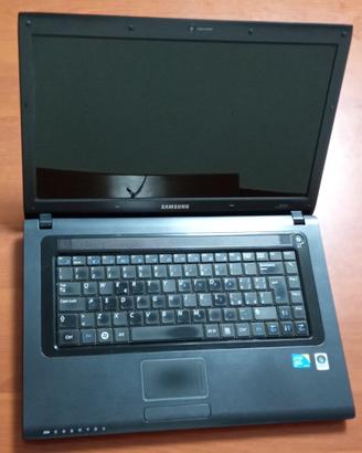 Notebook Samsung R522 (da riparare o x ricambi)