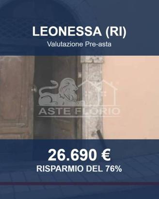 Immobile in asta di 197 m² con più di 5 locali a L