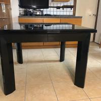 Tavolo da cucina nero + 4 sedie nere