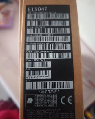 Asus Vivobook 15 imballato nuovo 
