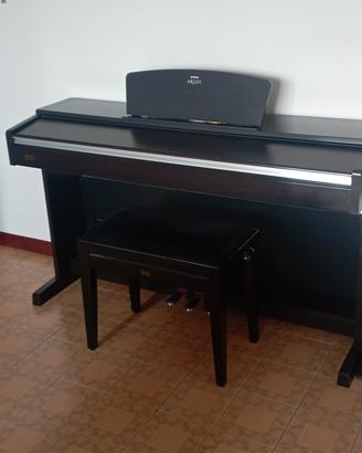 Pianoforte Yamaha 
