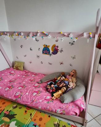 Letto Montessoriano per bambine